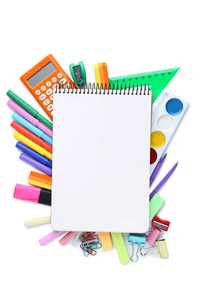 Školní Potřeby Prázdný List Papíru Bílém Pozadí — Stock fotografie