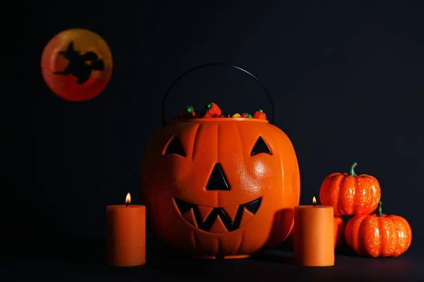 Zucche Halloween Con Grani Caramelle Sfondo Nero — Foto Stock