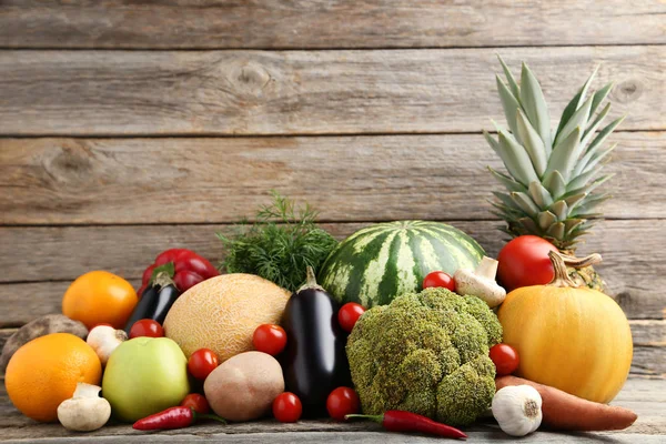 Ripe fruits and vegetables on grey wooden table — Stock Image Ripe Fruits Vegetables Grey Wooden Table Royalty Free Stock Images