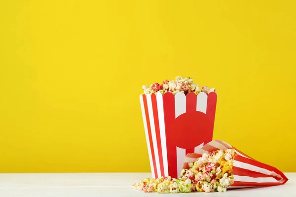 Sweet Popcorn Striped Bucket Paper Bag Yellow Background — Stock Photo, Image