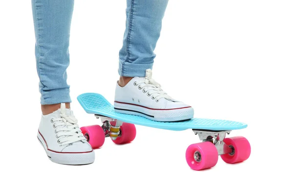 Ragazza Con Skateboard Sfondo Bianco — Foto Stock