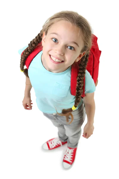 Junges Mädchen Mit Rucksack Auf Weißem Hintergrund — Stockfoto