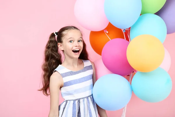 Chica Joven Con Globos Colores Sobre Fondo Rosa — Foto de Stock