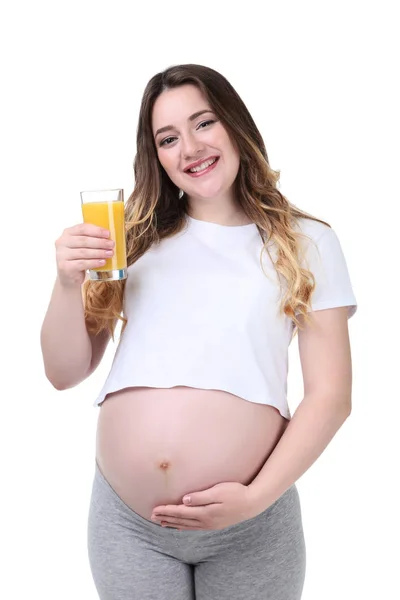 Hermosa Mujer Embarazada Con Jugo Naranja Sobre Fondo Blanco — Foto de Stock
