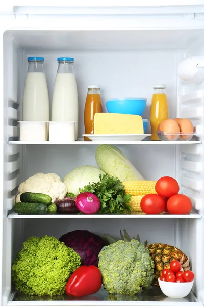 Zöldségek Gyümölcsök Összetevők Teljes Nyitott Hűtőszekrény — Stock Fotó