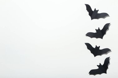 Halloween Kağıt yarasalar beyaz arka plan üzerinde