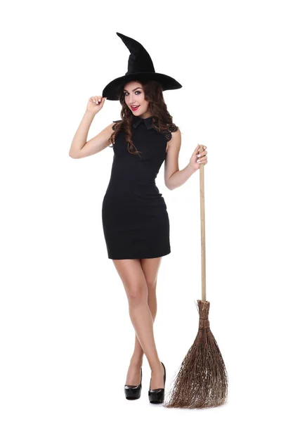 Jonge Vrouw Halloween Kostuum Met Bezem Geïsoleerd Witte Achtergrond — Stockfoto