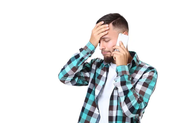 Joven Hablando Teléfono Móvil Sobre Fondo Blanco — Foto de Stock