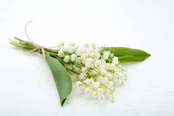 Lilia Doliny Kwiaty Izolowane Białym Tle — Zdjęcie stockowe