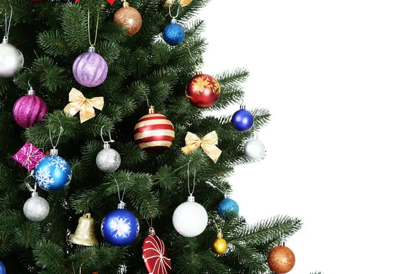 Kerstboom Met Versieringen Witte Achtergrond — Stockfoto