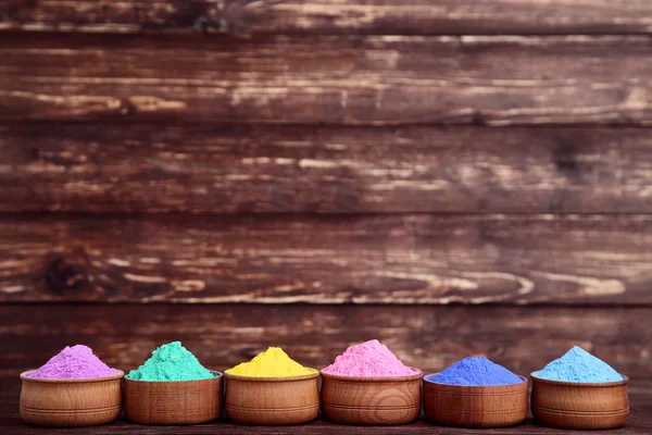 Polvo Holi Colorido Cuencos Sobre Mesa Madera Marrón — Foto de Stock