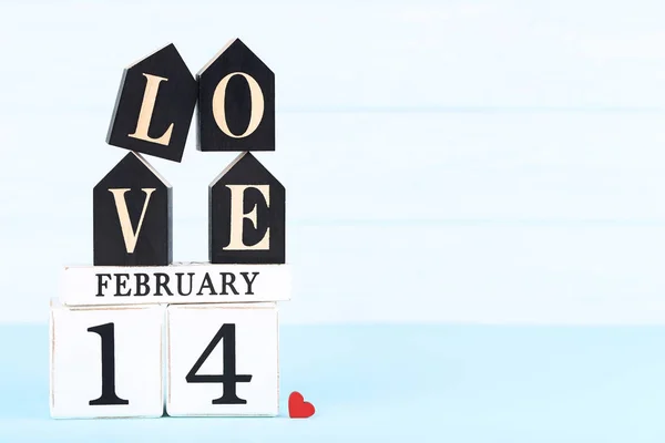 Sevgililer Günü Aşk Sözle Ahşap Bloklar — Stok fotoğraf
