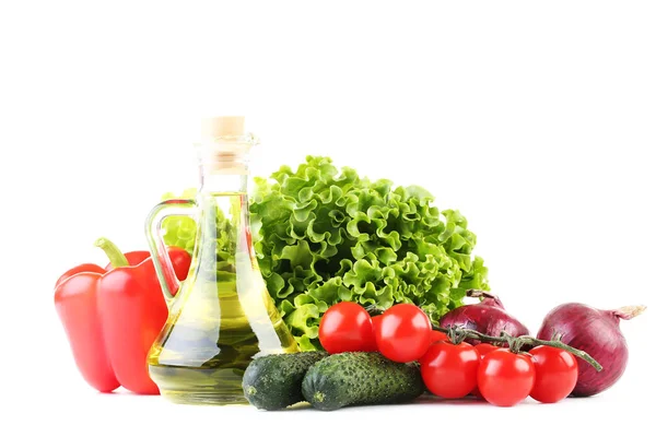 Verduras Frescas Aceite Botella Aislado Sobre Fondo Blanco —  Fotos de Stock