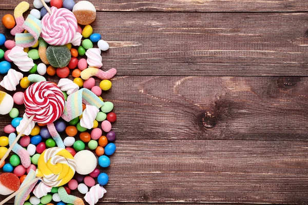 Dolci Caramelle Lecca Lecca Sul Tavolo Legno Marrone — Foto Stock