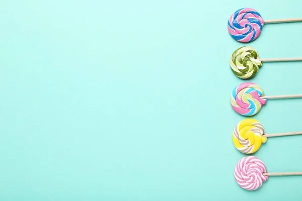 Colorful Lollipops Mint Background — Stock Photo, Image