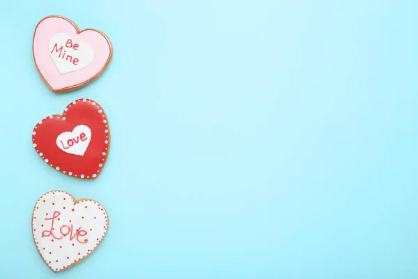 Dia Dos Namorados Coração Forma Biscoitos Fundo Azul — Fotografia de Stock