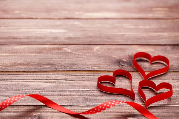 Red Paper Hearts Ribbon Brown Wooden Table — Stock Photo, Image