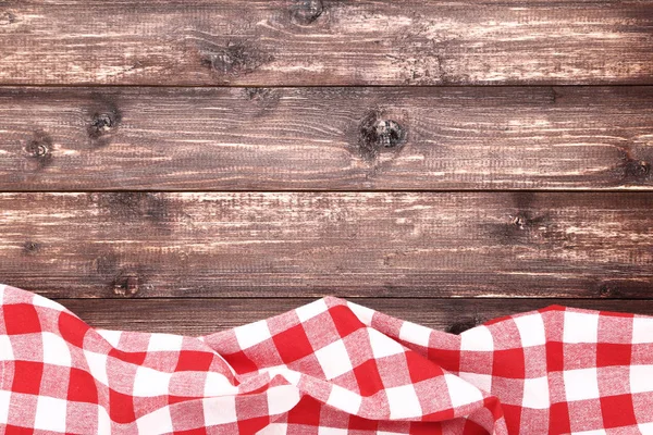 Rote Serviette Auf Braunem Holztisch — Stockfoto