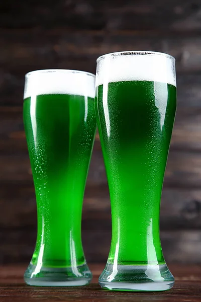 Den Svatého Patrika Brýle Zelené Pivo Dřevěné Pozadí — Stock fotografie