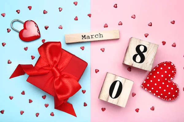 Festa Della Donna Sul Calendario Legno Con Scatola Regalo Cuori — Foto Stock