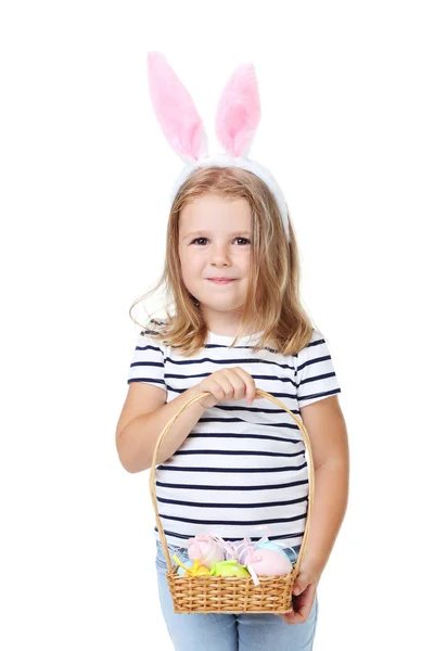 Hermosa chica con orejas de conejo y huevos de Pascua aislados en whit —  Fotos de Stock