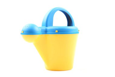 Plastik plaj oyuncak beyaz arka plan izole