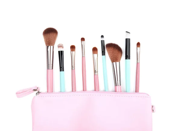 Make-up-Pinsel in Tasche isoliert auf weißem Hintergrund — Stockfoto