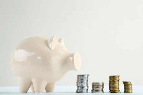 Piggybank Coins White Background — Stock Photo, Image