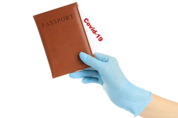 Doctor Het Bezit Van Paspoort Papier Met Tekst Covid Witte — Stockfoto