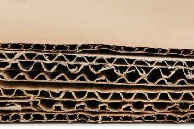 ?beyaz arkaplanda karton parçaları