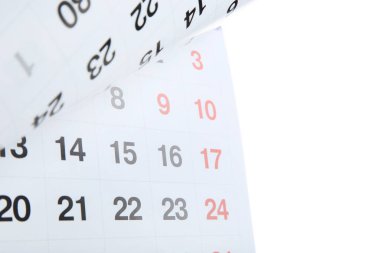 Beyaz arkaplanda kağıt takvim sayfası