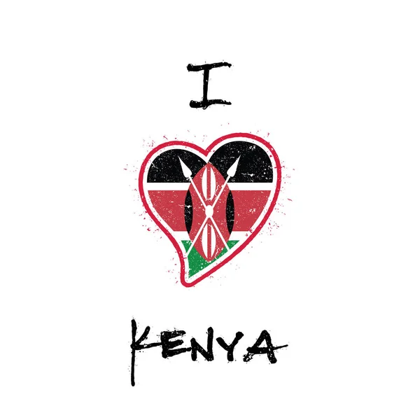 Drapeau kenyan motif de tshirt patriotique Drapeau national en forme de coeur Kenya sur fond blanc Vecteur — Image vectorielle