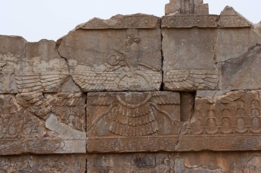 Ahura Mazda Persepolis Iran antik Pers sanat heykel İran'ın Fars basrelief