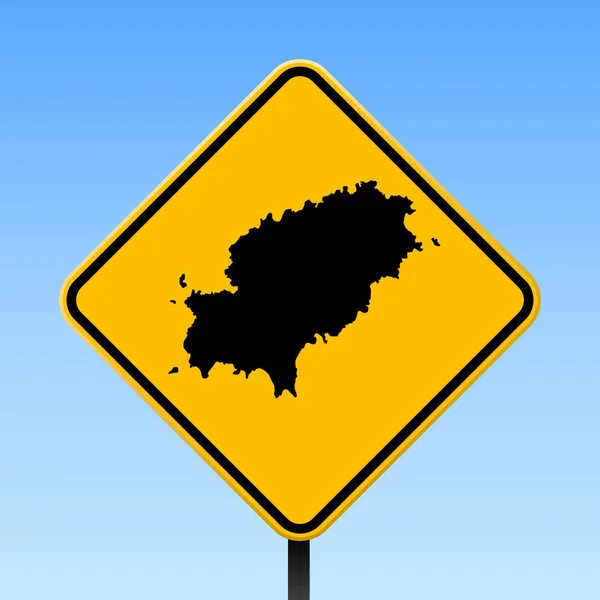 Ibiza karta på väg logga fyrkantig affisch med karta över Ibiza island på gul romb vägmärke vektor — Stock vektor