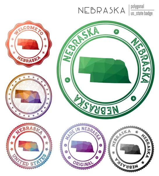 Emblema de Nebraska Símbolo poligonal colorido do estado dos EUA Conjunto de logotipos geométricos multicoloridos de Nebraska — Vetor de Stock