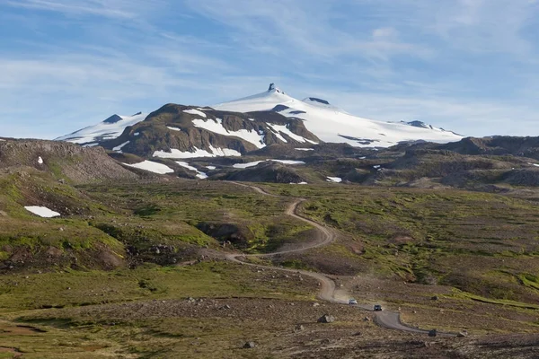 Paisagem islandesa Vulcão Snaefellsjokull na Islândia Road to Snaefellsjokull mountain — Fotografia de Stock