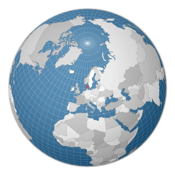 Globus mit Dänemark im Zentrum Land mit grüner Farbe auf Weltkarte Satellitenwelt hervorgehoben — Stockvektor