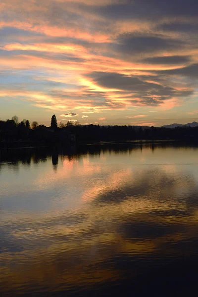 Sesto Calende Puesta Sol Lago — Foto de Stock