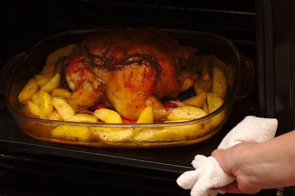 Baked Chicken Crispy Crust Baking Sheet Dark Oven — Stock Photo, Image