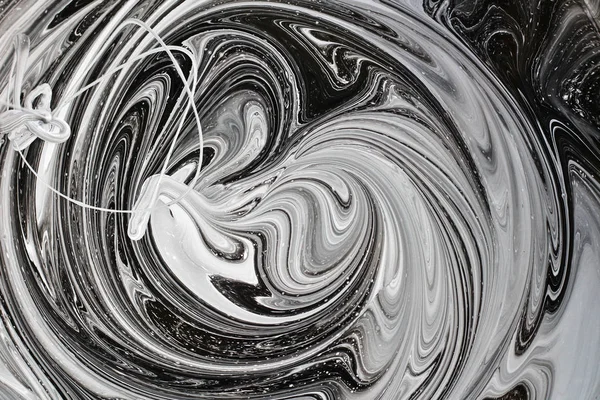 iki renk soyut görüntü karıştırma. Beyaz ve siyah boya dairelerinin dokusu