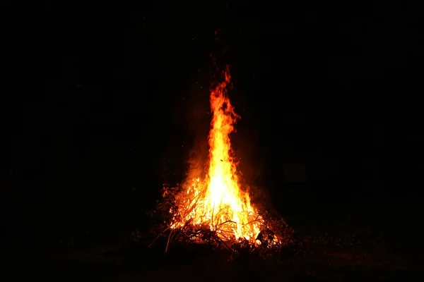 Big Bright Bonfire Pitch Darkness Night — Stock Photo, Image