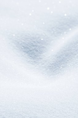 Taze kar arka plan doku. Kış kar taneleri ve kar höyükler arka plan. Kar topaklar.