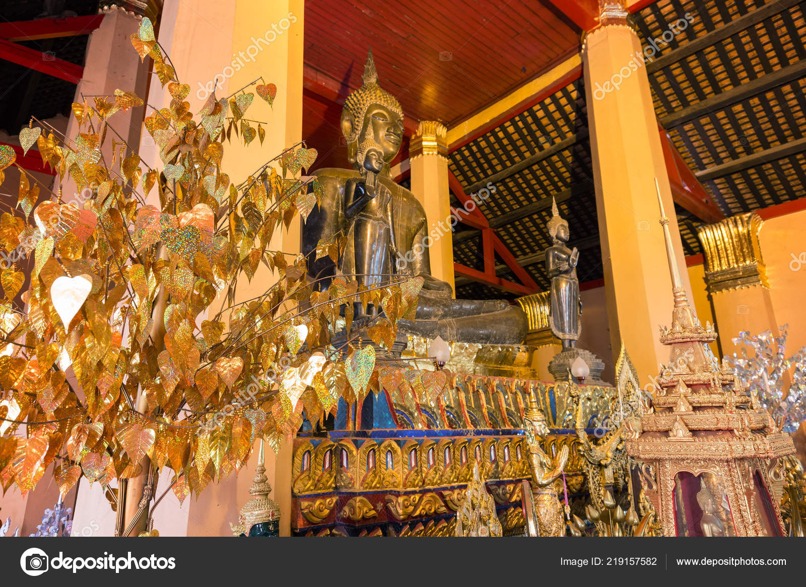 Altar Several Golden Buddha Statues Other Items Wat Ong Teu