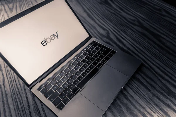 Даллас Техас Сша 2018 Фотографію Ebay Логотип Екрані Комп Ютера — стокове фото