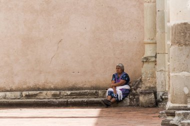 Oaxaca, Oaxaca / Meksika - 21/7/2018: (Ruinss eski Oaxaca Meksika Cuilapan Manastırı)