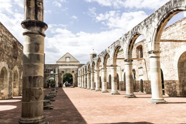 Oaxaca, Oaxaca / Meksika - 21/7/2018: (Ruinss eski Oaxaca Meksika Cuilapan Manastırı)
