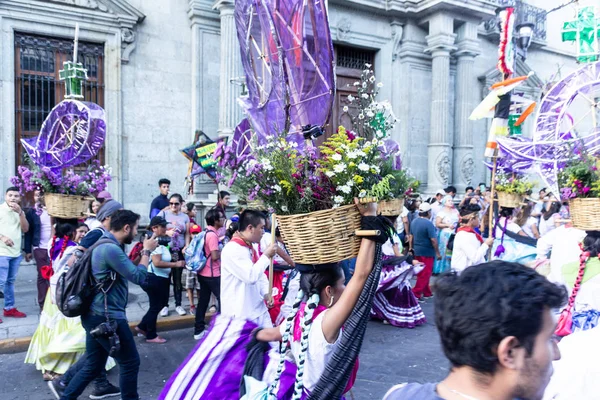 瓦哈卡 瓦哈卡 墨西哥 2018 详细庆祝传统 Guelaguetza 在市中心瓦哈卡墨西哥 — 图库照片