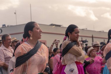 Oaxaca, Oaxaca / Meksika - 21/7/2018: (Oaxaca Meksika geleneksel Guelaguetza kutluyor yerli halkın)