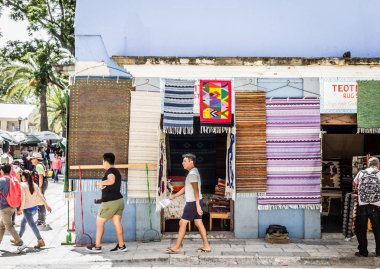 Oaxaca, Oaxaca / Meksika - 21/7/2018: Oaxaca Meksika bazı Tekstil yerli ürünlerin detay