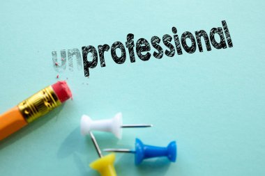 Silgi tarafından profesyonel için profesyonelce yapma